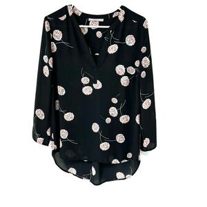 Daniel Rainn Black Floral Blouse women’s medium
